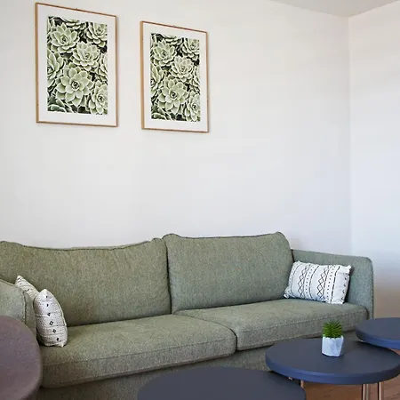 Apartment Baselli *